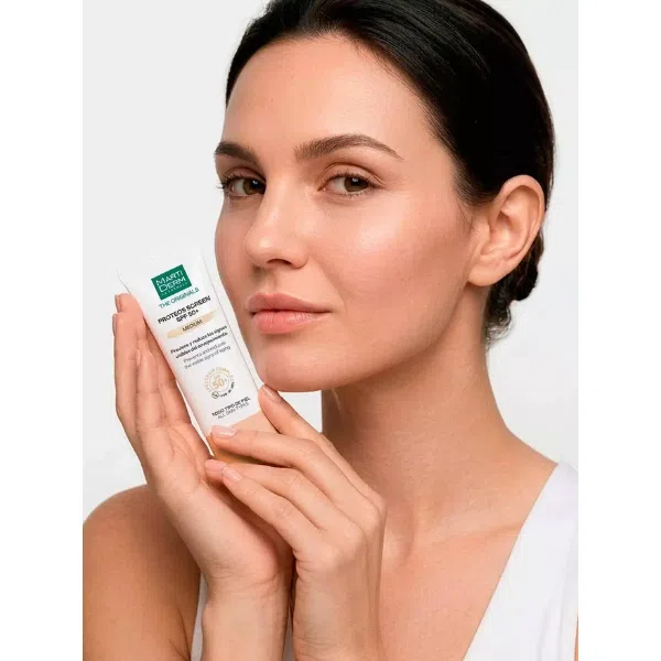 Martiderm Proteos Screen SPF50+ Medium_img – Farmácia Rodrigues Rocha
