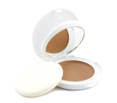products-avene_sol_compact_dourado